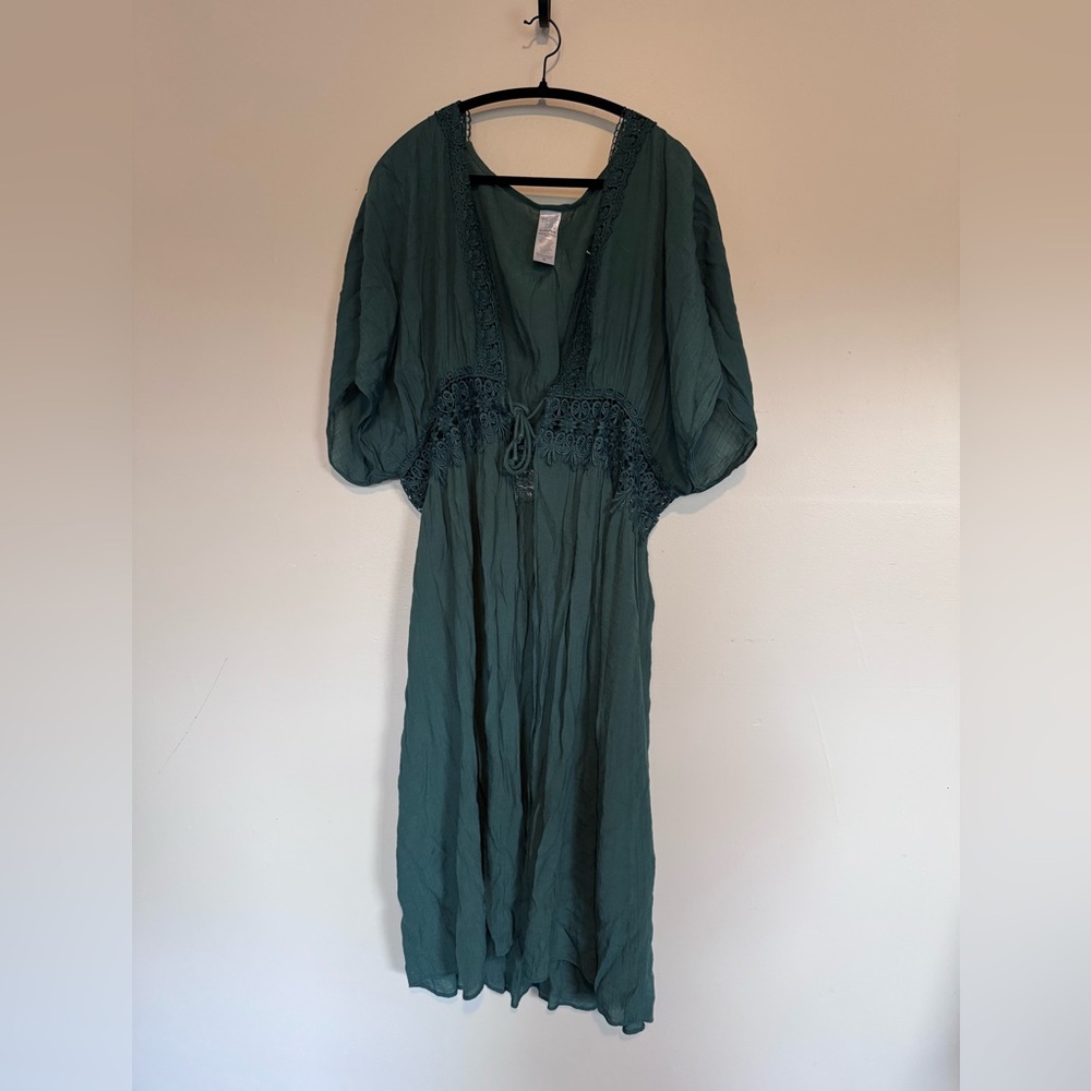 Time and Tru Deep Green cover up